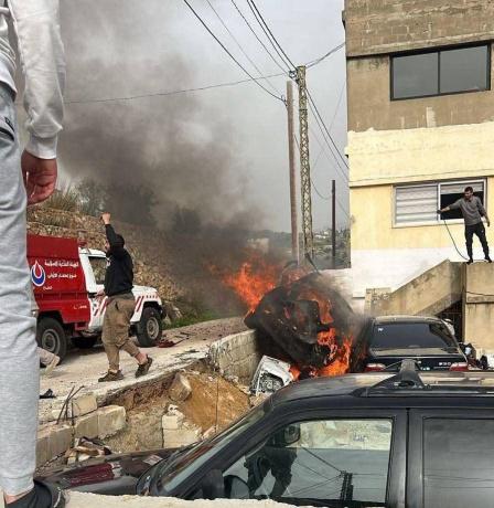 شهيد إثر قصف الاحتلال مركبة جنوب لبنان