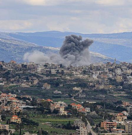 5 شهداء في غارة إسرائيلية على صيدا جنوب لبنان