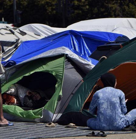 الاحتلال يواصل عدوانه على لبنان: 2124 شهيدا وتدمير واسع لقرى الجنوب