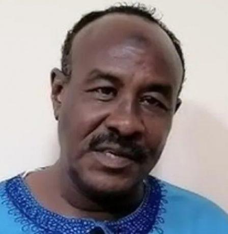 سبب وفاة الفنان السوداني مختار الدعيتر في السعودية.. تفاصيل اللحظات الأخيرة وحزن الوسط الفني