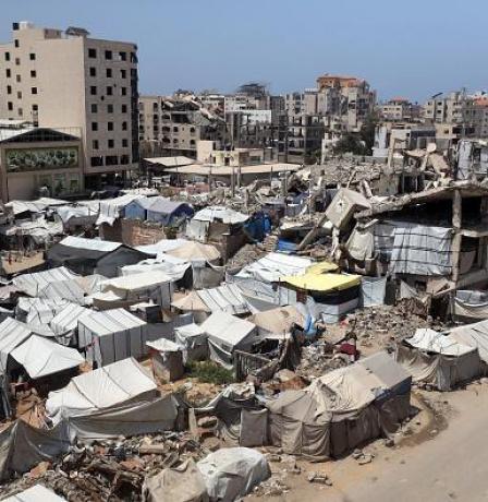 الشوا لراية: 90% من سكان غزة غير قادرين على شراء احتياجاتهم الأساسية