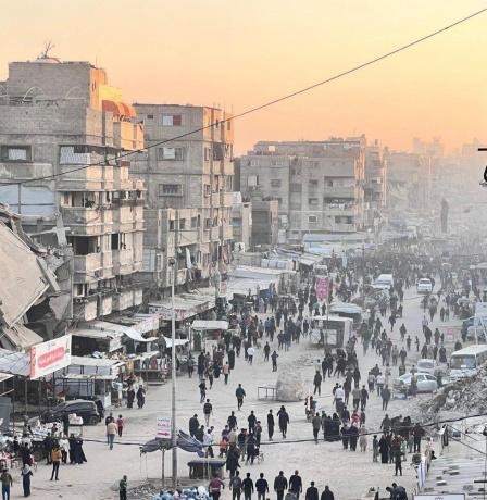 ثلاثة شهداء في غارة للاحتلال شمال مدينة غزة