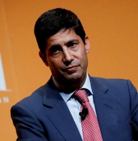 تقرير: انقسام الفيدرالي ينذر بصعوبات للرئيس المرتقب