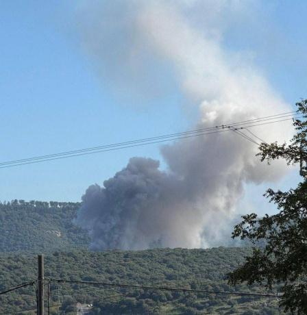 خاص | لبنان على صفيح ساخن: بين الدبلوماسية وفوهة التصعيد