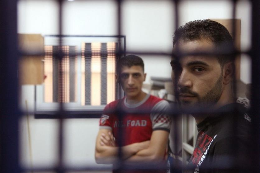 الأسرى الإداريين يواصلون مقاطعة المحاكم