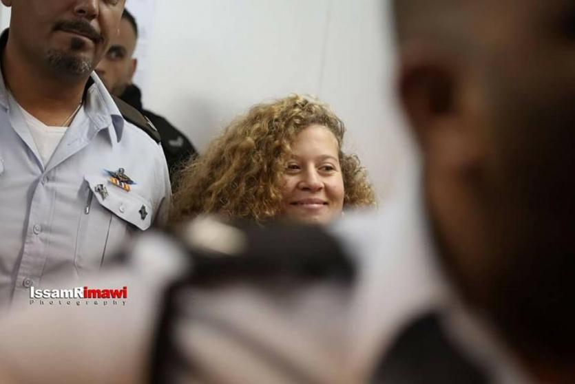 الطفلة الاسيرة عهد التميمي