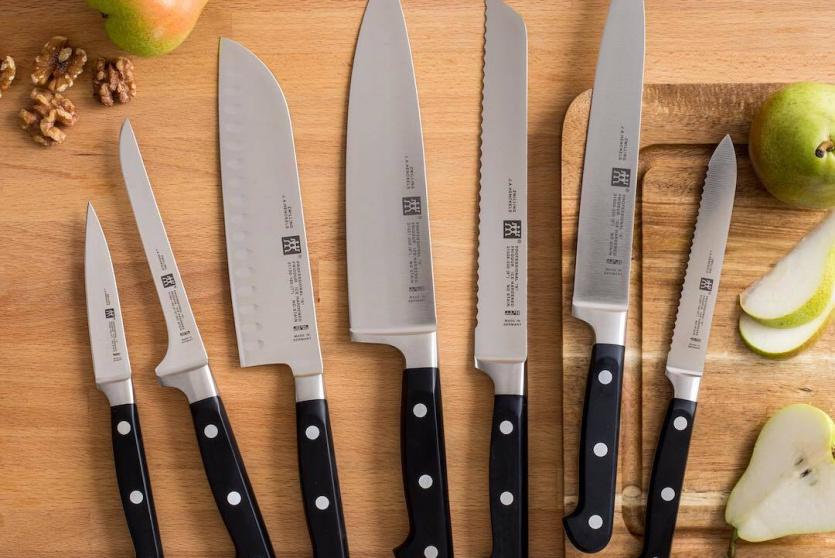 مسلماني.. سكاكين "ZWILLING" الألمانية عراقة ومتانة لا مثيل لها