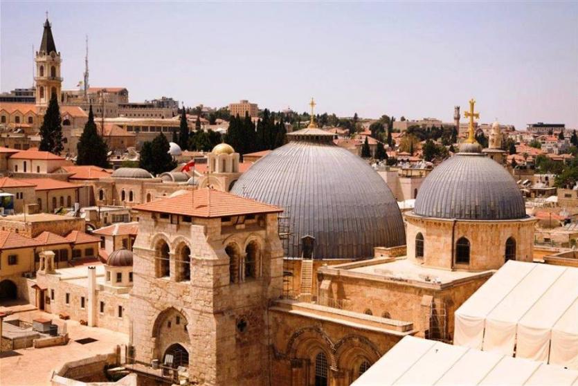 الكنائس في فلسطين