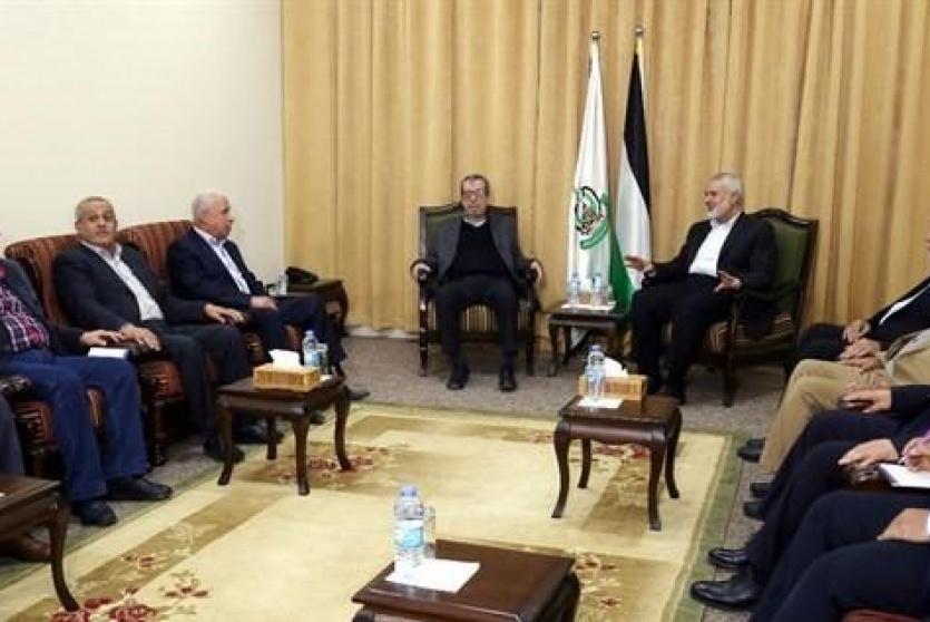 قيادة حماس مع مسؤولين من الجبهة الشعبية