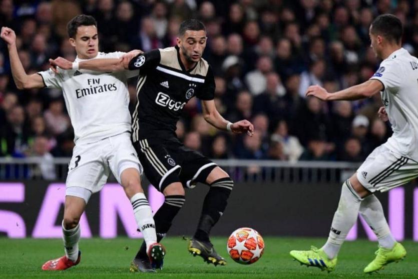 حكيم زياش وسط لاعبي ريال مدريد