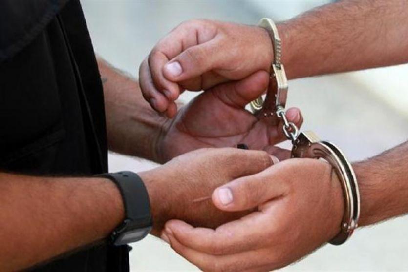 القبض على شخص - تعبيرية