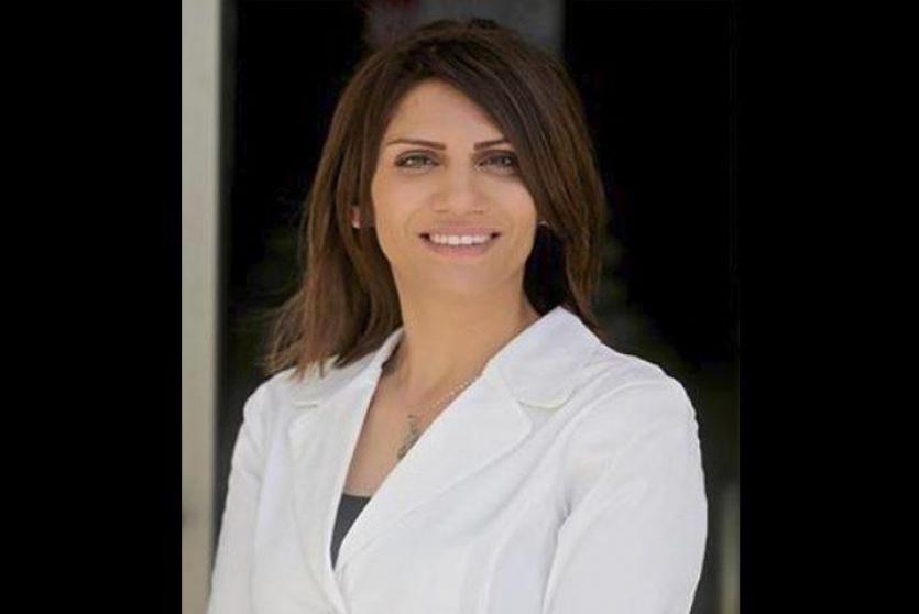 دلال عريقات