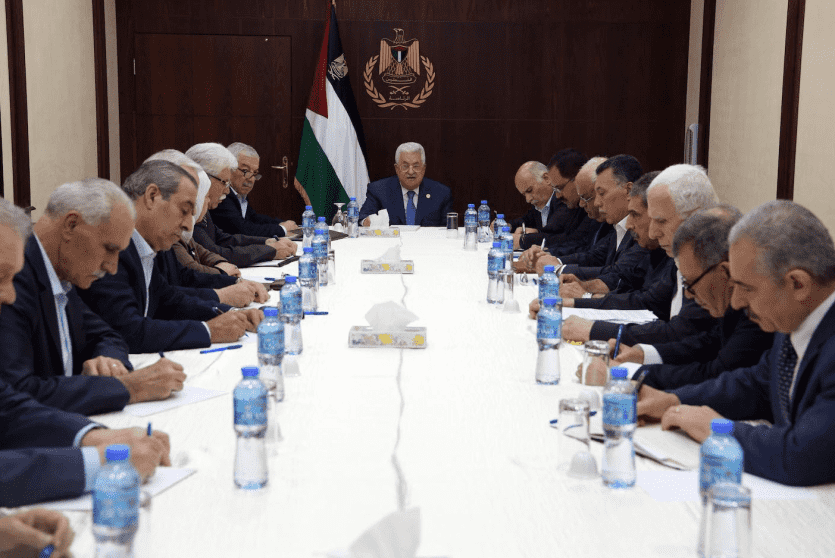 الرئيس محمود عباس