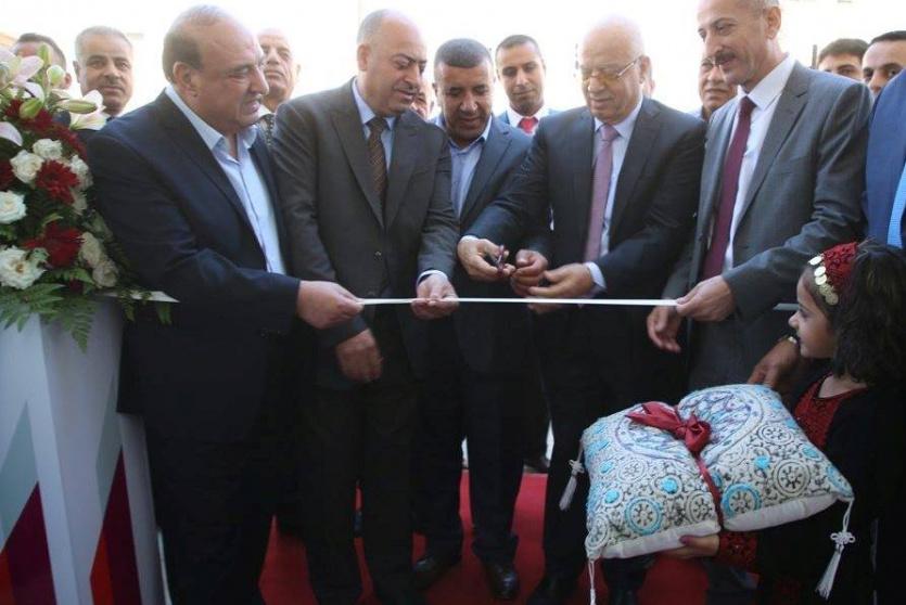 جانب من افتتاح الفرع الجديد