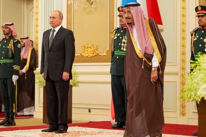 الملك سلمان والرئيس الروسي في الرياض
