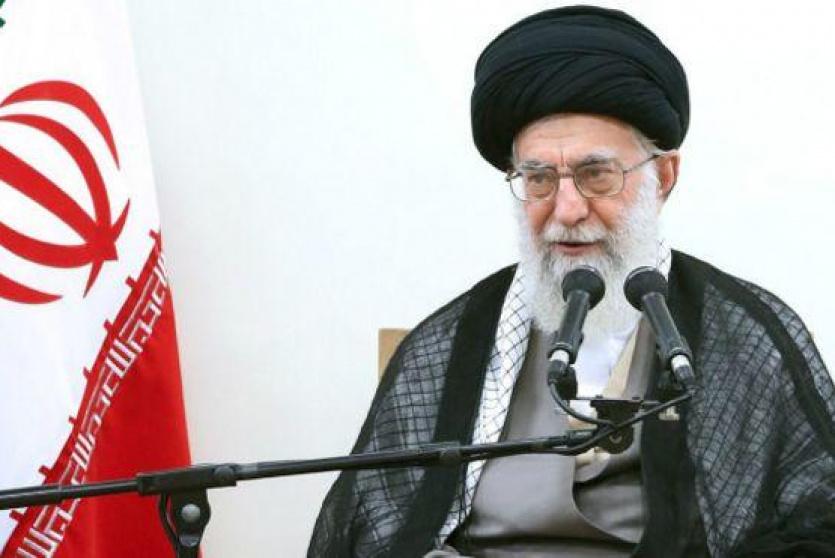 علي خامنئي