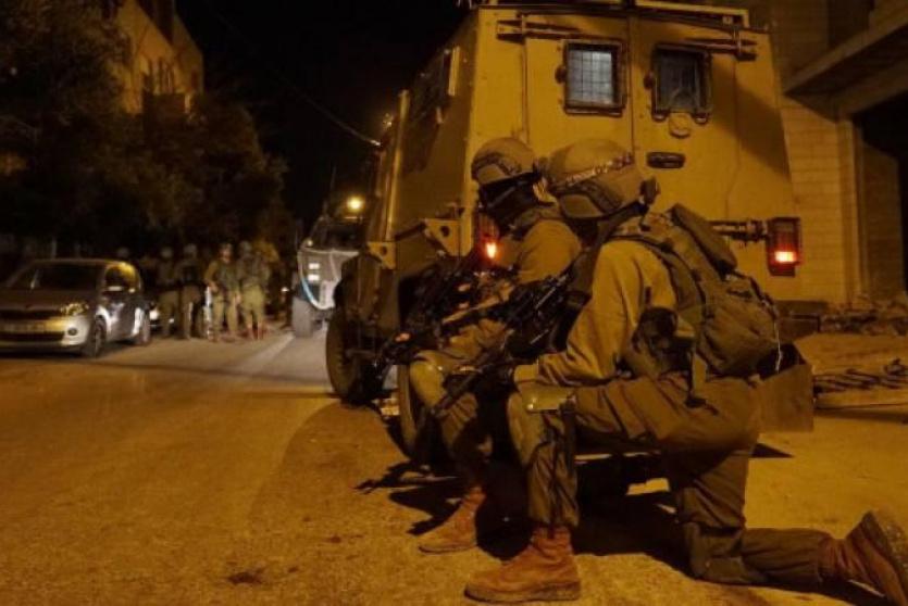 مداهمات الاحتلال الليلية