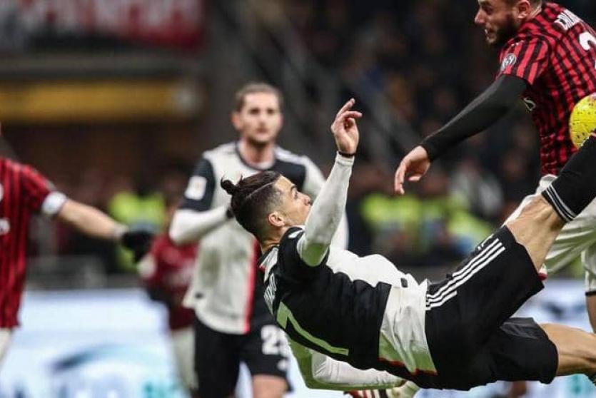 لقاء سباق بين يوفنتوس وإنتر ميلانو
