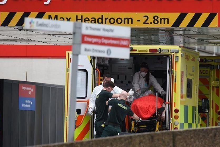 نقل مصاب بكورونا 