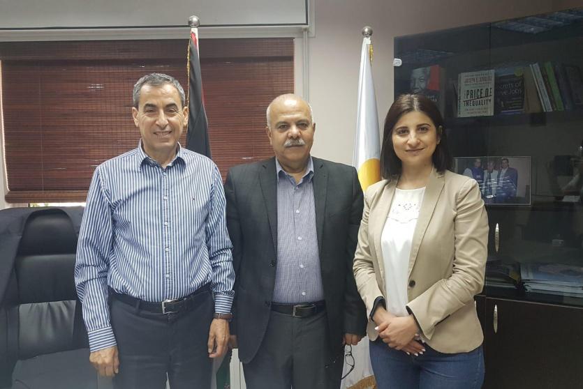 رئيس جمعية الصداقة الفلسطينية الكندية يزور مقر مؤسسة فاتن