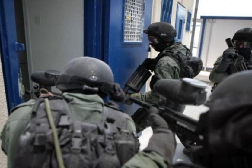 سجون الاحتلال