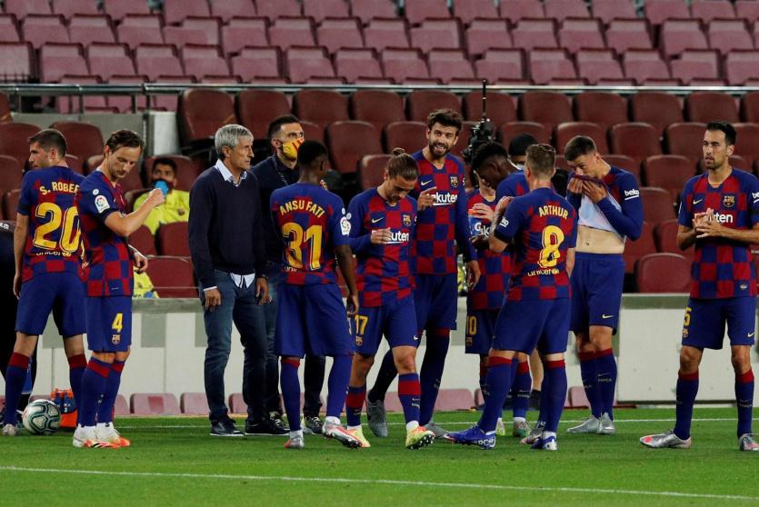 لاعبي برشلونة