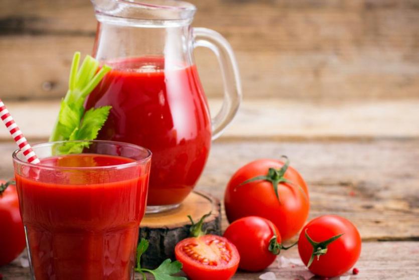 عصير الطماطم 