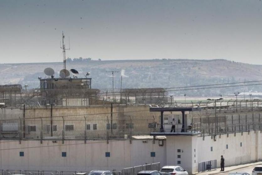 سجون الاحتلال
