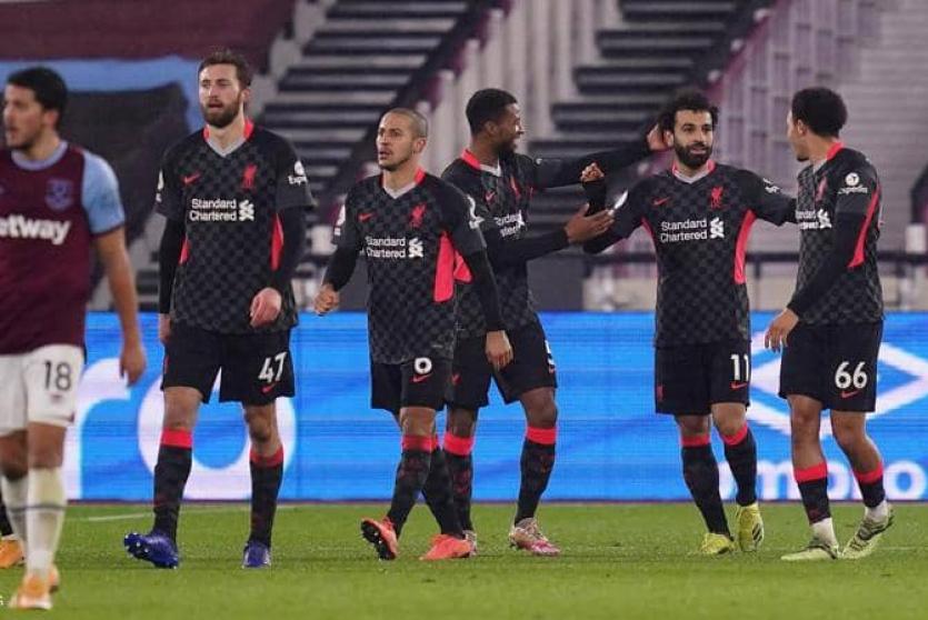 لاعبي ليفربول 