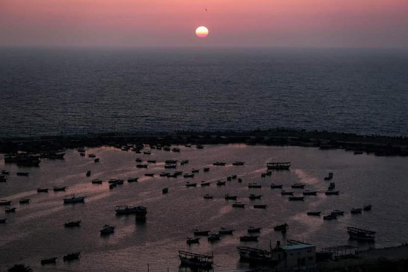 الطقس: أجواء غائمة ومغبرة ولا تغير على درجات الحرارة