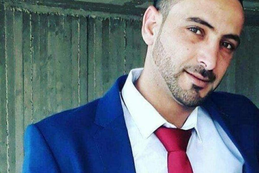 الشاب علي لطفي أبو عادي