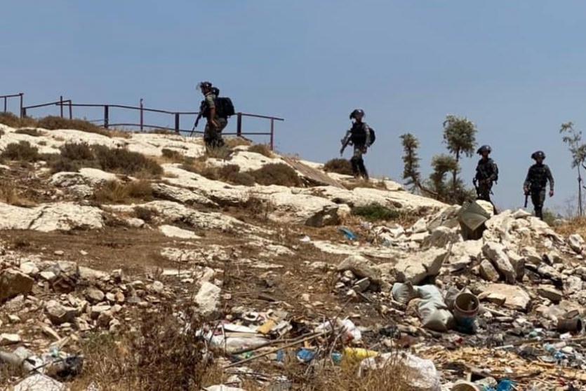 شق شارع استيطاني شرق القدس