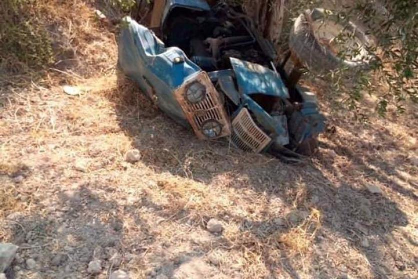انقلاب جرار زراعي في نابلس
