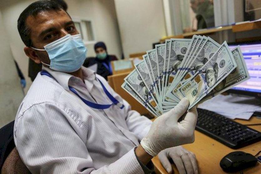 المنحة القطرية 100 دولار