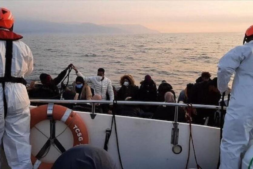 إنقاذ طلاب لجوء في بحر إيجة