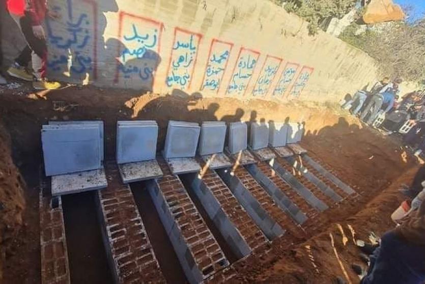 قبور شهداء لقمة العيش
