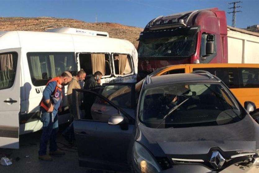 من مكان الحادث