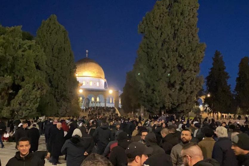 صلاة الفجر في المسجد الأقصى