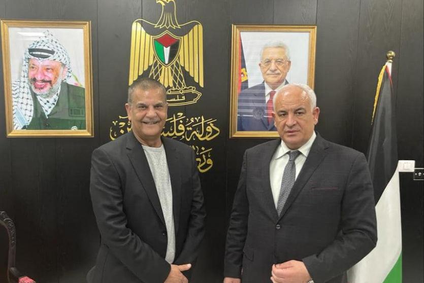 وزير الداخلية يستقبل المهندس عماد جابر
