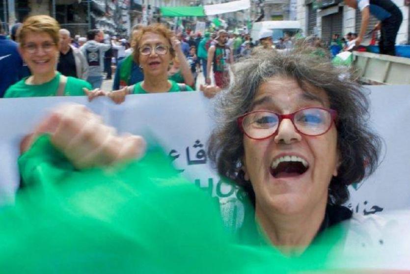 المخرجة السينمائية الجزائرية يمينة بشير شويخ