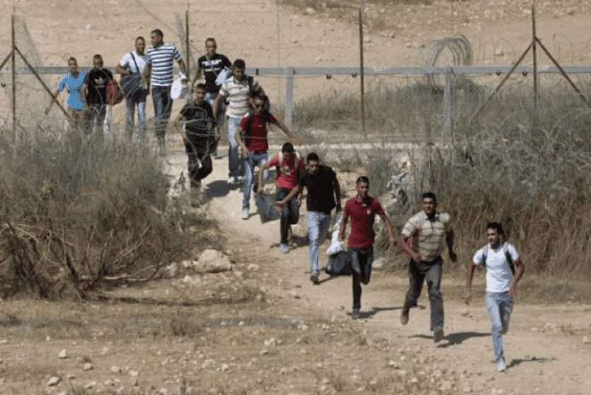 عمال فلسطينيون - ارشيف