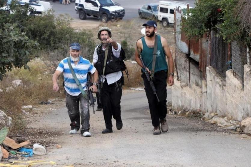 تحت تهديد السلاح، استولوا على 60 دونما في منطقة