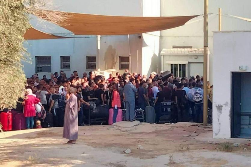 ازدحام في معبر الكرامة - ارشيف