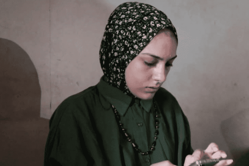 الطالبة نور السويركي المشهور بـ أم اللوز