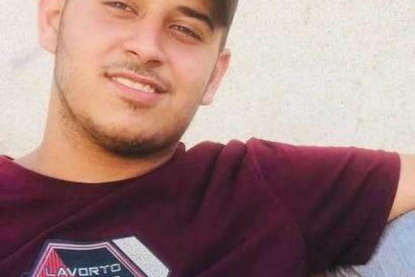 الشهيد الشاب طاهر محمد زكارنة