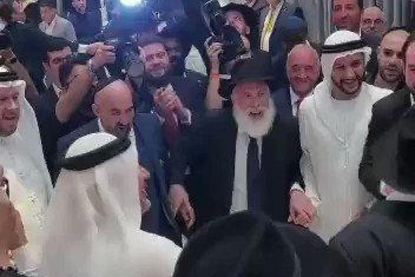 من فيديو حفل الزفاف في الإمارات