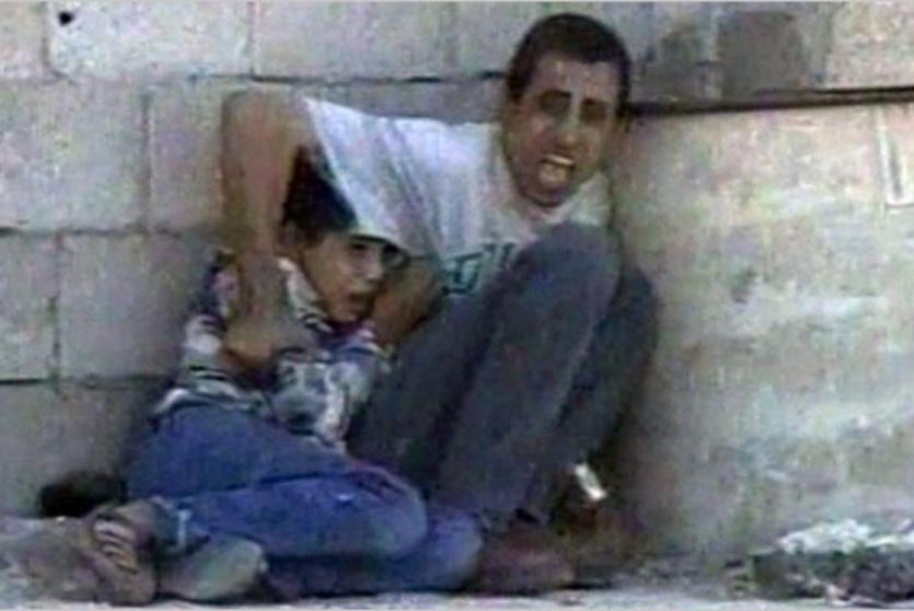 الطفل محمد الدرة ووالده