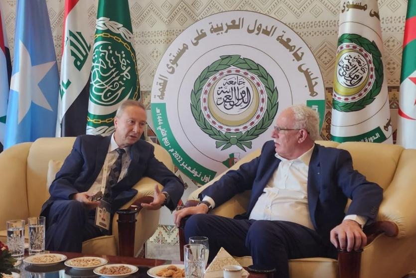 المالكي يصل الجزائر