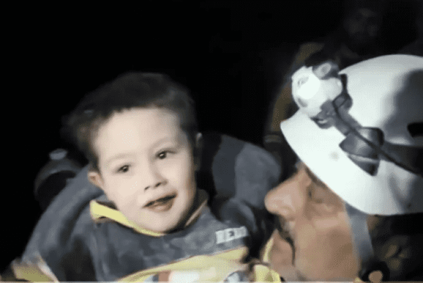 إنقاذ الطفل السوري كرم