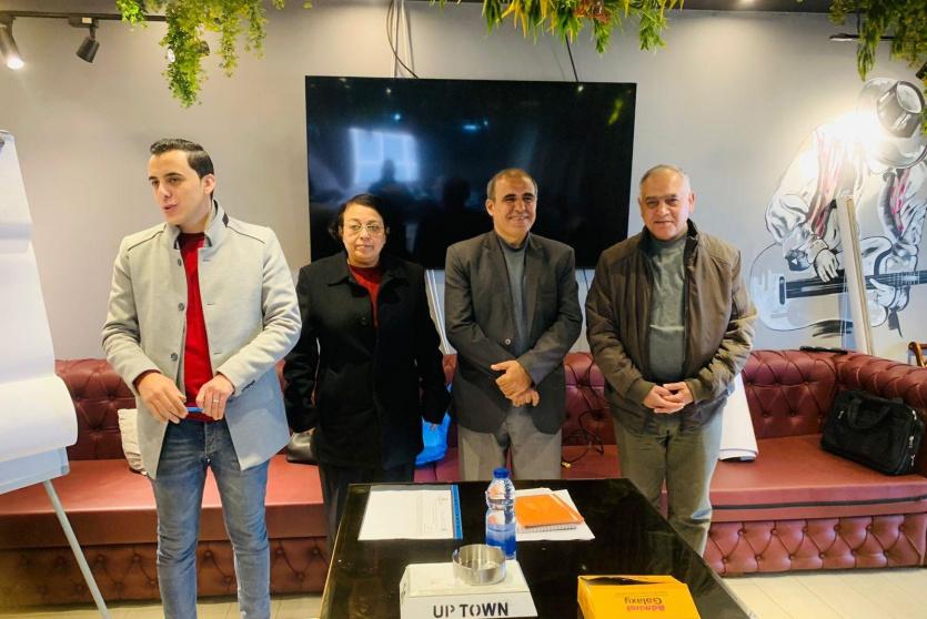 المركز الفلسطيني ونقابة الصحفيين يفتتحان الدورة التدريبية